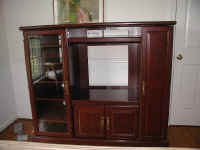 tvcabinetP5280515_s.jpg (34571 bytes)